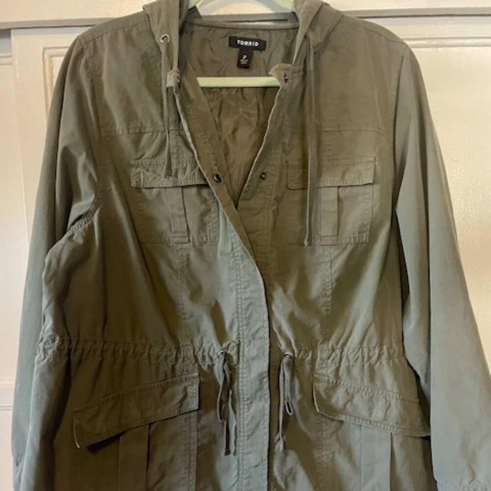 Torrid Utility Hooded Jacket In Torrid Size 2 Oli… - image 1